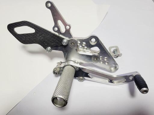 GSX1300R 隼 ハヤブサ ストライカー バックステップ