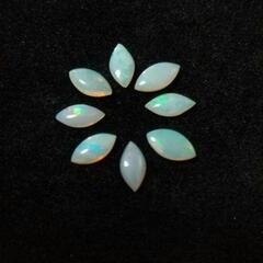 遊色キラキラ❗️天然石オパール ルース 8石の画像