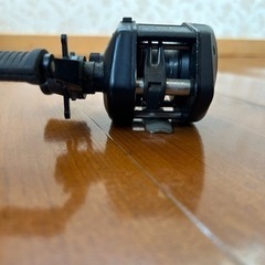 Abu Garia アブガルシア Ambassadeur アンバサダー XLT1 SYNCRO ベイトリール 右ハンドル の画像