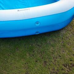 大型　プールの画像