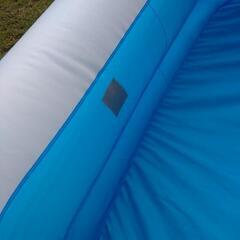 大型　プールの画像