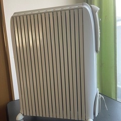デロンギ　オイルヒーターの画像