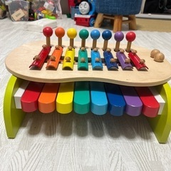 木のおもちゃ、おもちゃ、ピアノ、楽器の画像