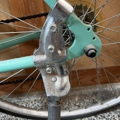 大人用自転車ロードバイクの画像