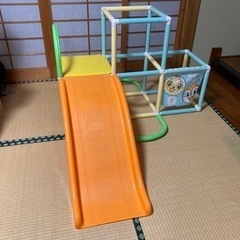 アンパンマンすべりだい