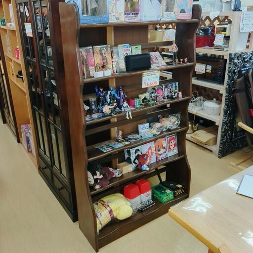 ビンテージ本棚☆大型サイズ、木製、本棚、家具 【浜村鹿野温泉ICから3分 買取本舗 宮本リサイクル 営業時間9～19時 定休日水曜のみ←連絡できませんm(_ _)m】