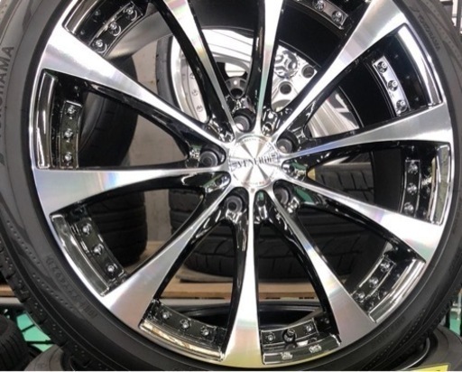 ヴェネルディタイヤホイールセット  245/40/20　20インチ