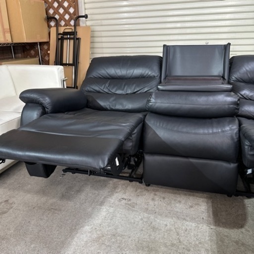 【売却済】ニトリ 3人掛け テーブル付き リクライニングソファー 本革 黒 ソファー