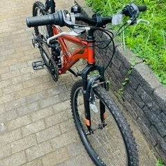 サスペンション付きマウンテンバイク⛰️の画像