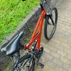 サスペンション付きマウンテンバイク⛰️の画像