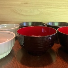 食器セットの画像