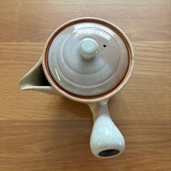 萩焼の急須と湯呑み6客
の画像