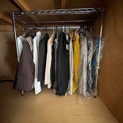 【⭐️値下げ⭐️美品】ルミナス　押入れハンガーラックの画像