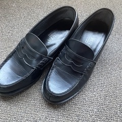 靴 ローファー