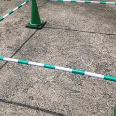 カラーコーン4個　三角コーン　駐車場　道路工事　仕切り　立ち入り禁止　イベント　まつり　防犯の画像