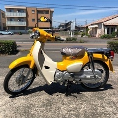 ホンダ　スーパーカブ50 パールシャイニングイエローの画像