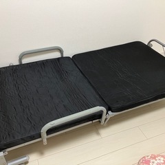 折りたたみシングルベッド