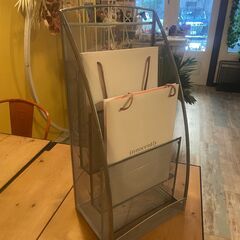 自立式　パンフレットラック カタログスタンド マガジンスタンドの画像