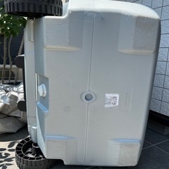 値下げしました！コールマン エクストリームクーラー　50QT(約47L) ,アイスシルバーの画像