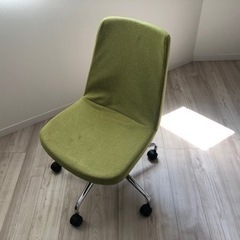 無料で差し上げます。　イスの画像