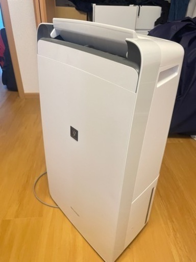 シャープ 衣類乾燥機 除湿機 12L / 14畳 CV-L120-W