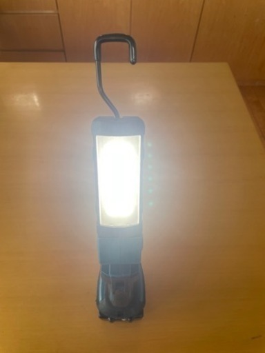 LEDワークライト充電式\n