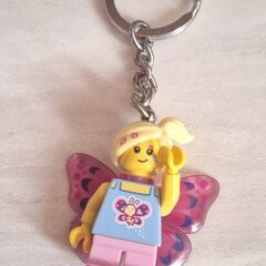 レゴの女の子のキーホルダーチャームの画像