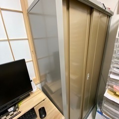 棚　オフィス用品