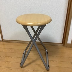 折りたたみスツール