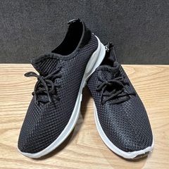 黒スニーカー　37サイズ(23.5〜24cm)
