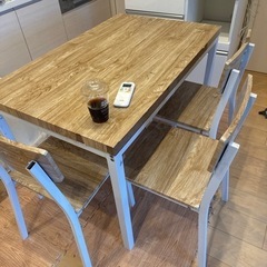 ダイニングテーブルセット
