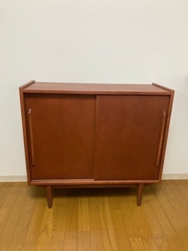 北欧ビンテージ調キャビネット