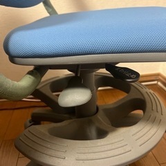 【昇降式】学習椅子①の画像