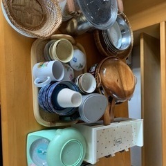 食器や調理器具（竹製品は終了しました）
