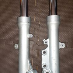 YAMAHA　ビーノ125 フロントフォークの画像