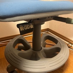 【昇降式】学習椅子②の画像