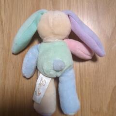 なな色のうさぎ　ぬいぐるみの画像
