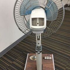 ♪メーカー年式不明 レトロ 扇風機 風量/首振り 動作確認済み 28×71㎝ 中古 家電 (NF240723) 528-27の画像