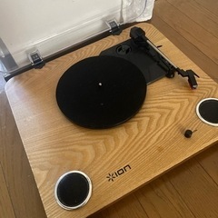 【ION AUDIO】レコードプレーヤー