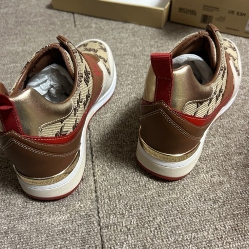 マイケルコース　MK スニーカー　US