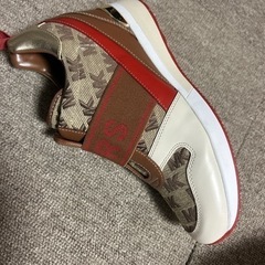 マイケルコース　MK スニーカー　USの画像