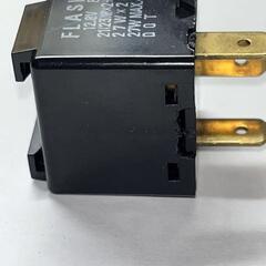 ハイフラ防止加工済みダイハツ汎用ウインカーリレー 81980ｰ97201の画像