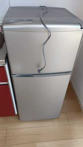 冷蔵庫 / Fridge Freezer
