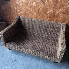 ※お持ち帰り専用　ほつれ有り。G2207 2人用ラタンソファーの画像