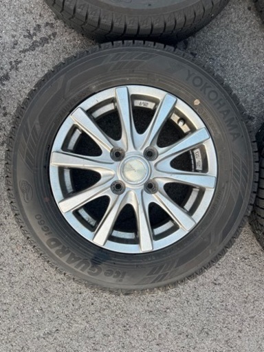 軽自動車　スタッドレス　バリ山　美品　145/80r13