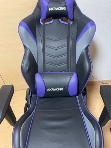 AKRacingゲーミングチェア