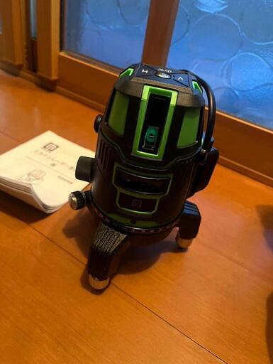 5ラインレーザー墨出器　スタンド付き