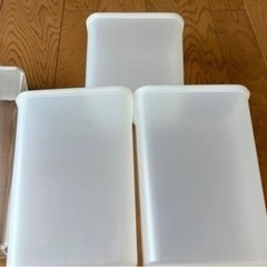 無印良品　粉もの保存容器の画像