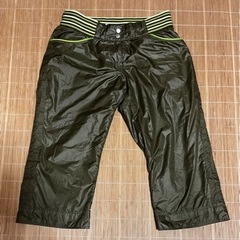 アディダス adidas 膝下丈　ナイロンパンツ Mサイズ オリ...