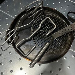 ユニフレームのダッチオーブン12インチの画像